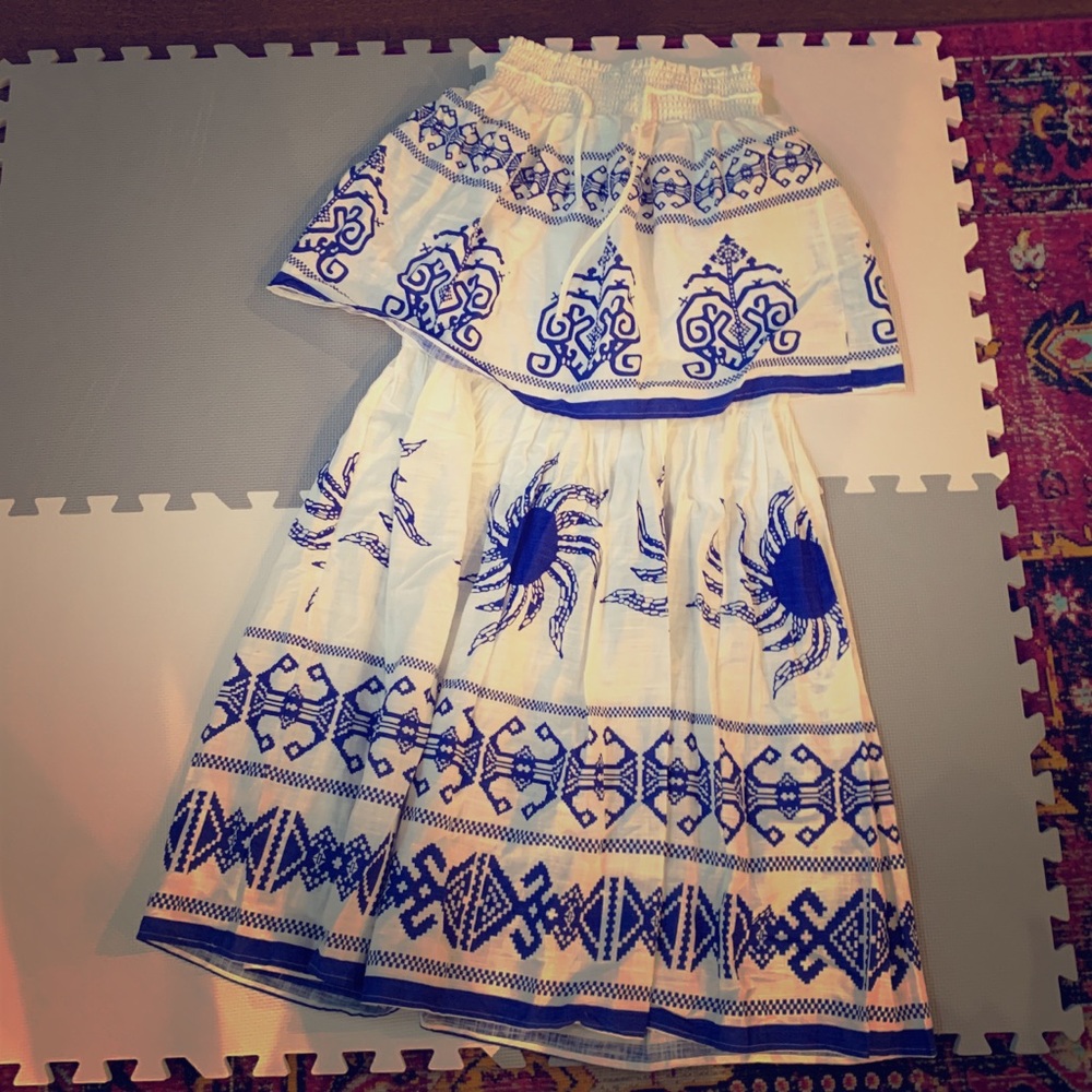 Festive skirt with beautiful blue detail